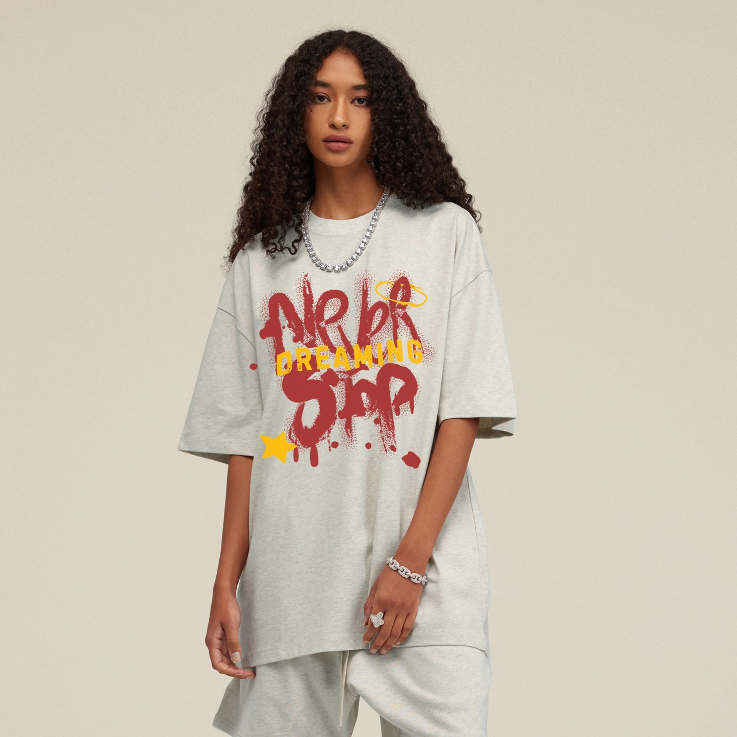 never stop dreaming | oversized crew neck tee