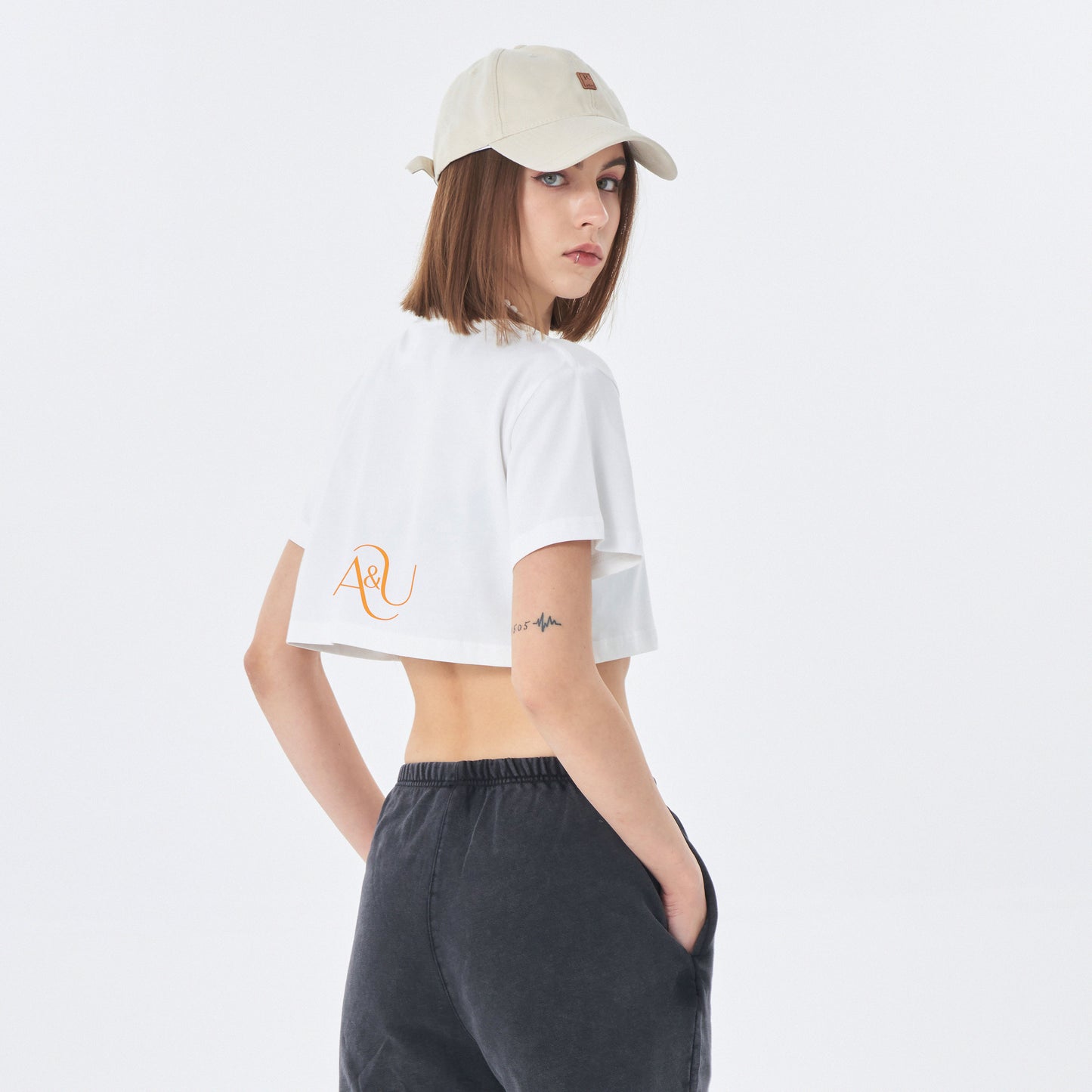 bitch | cropped top | off white